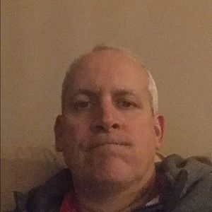 Meet your Posher, Tom